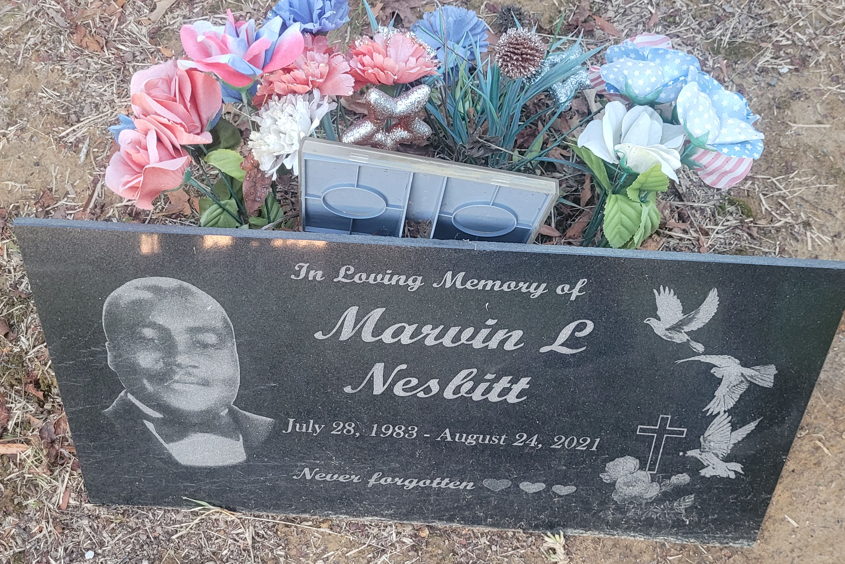 Headstone of Marvin Nesbitt