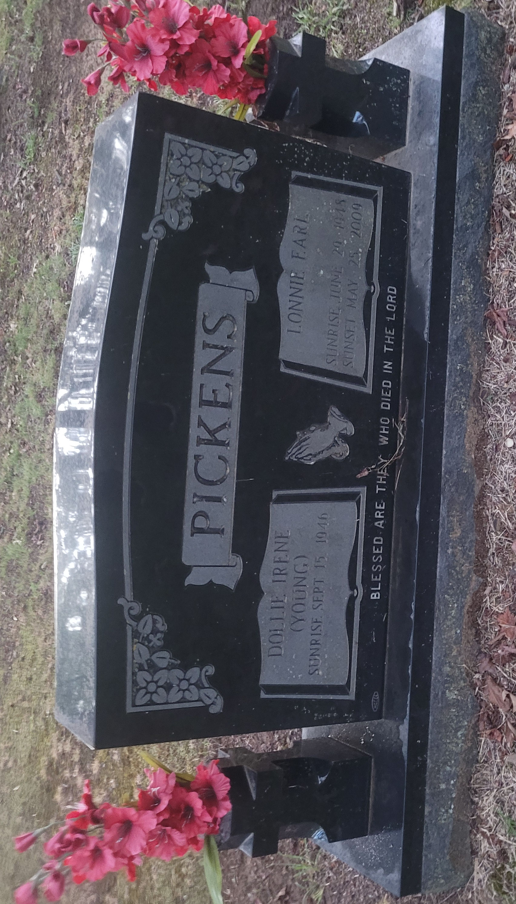 Headstone of Lonnie Earl Pickens