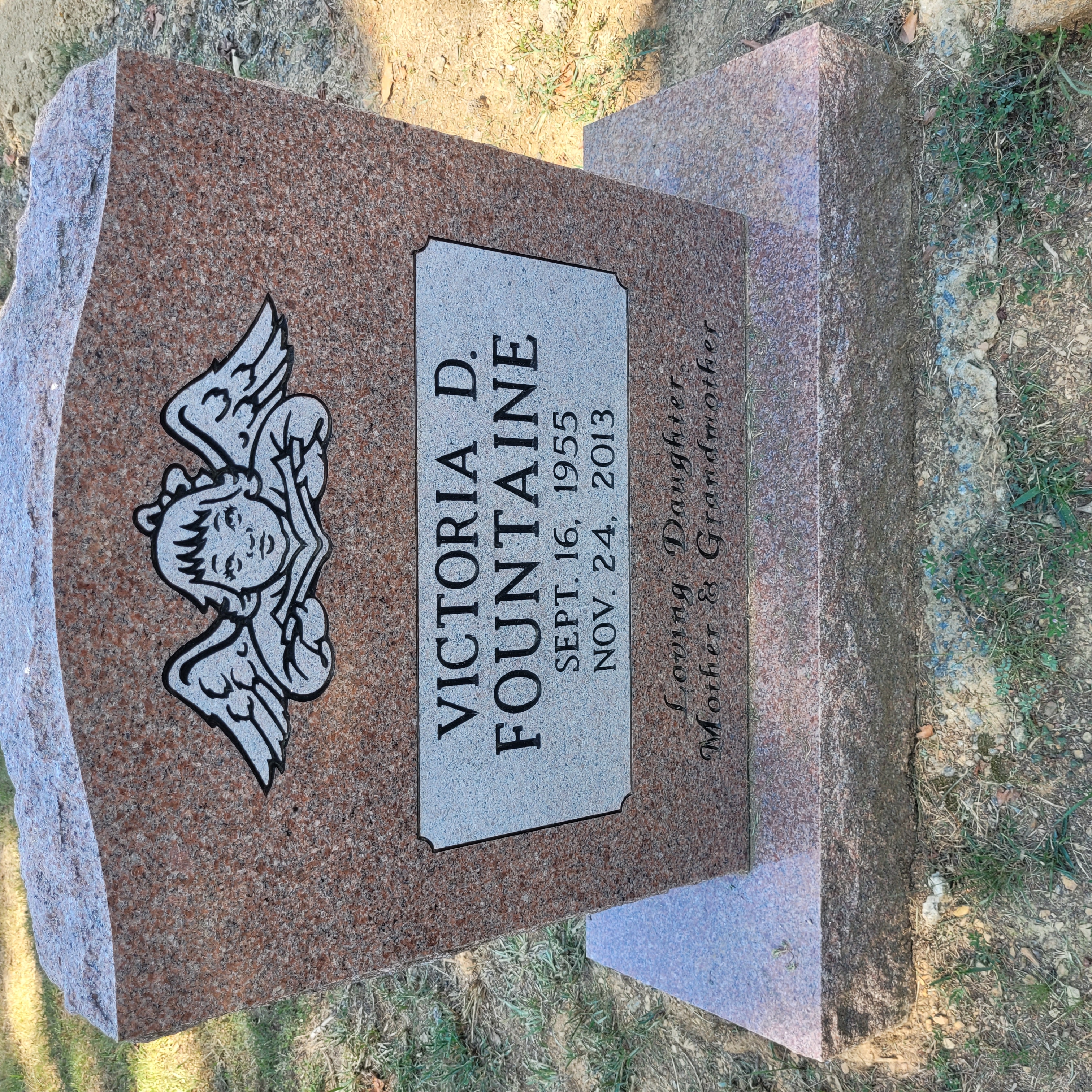 Headstone of Victoria D Fountaine